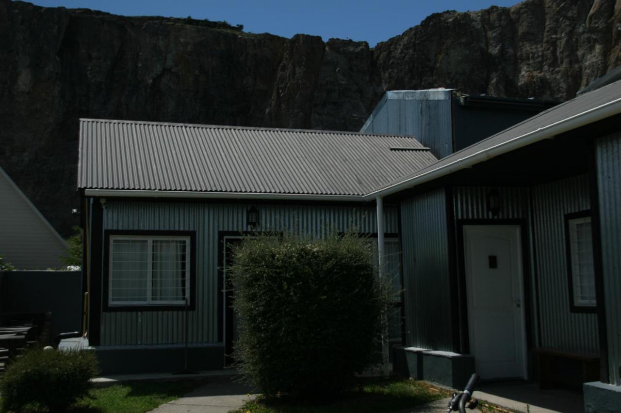Complejo Don Joel Hostel El Chalten Exterior photo